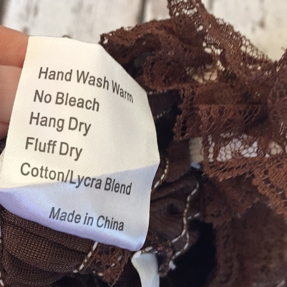 AdoraBelle Lace Romper - Sz. M (9-24 Months) - Picture 5 of 6